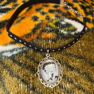 Black Velvet Betty Boop Cameo Choker Necklace